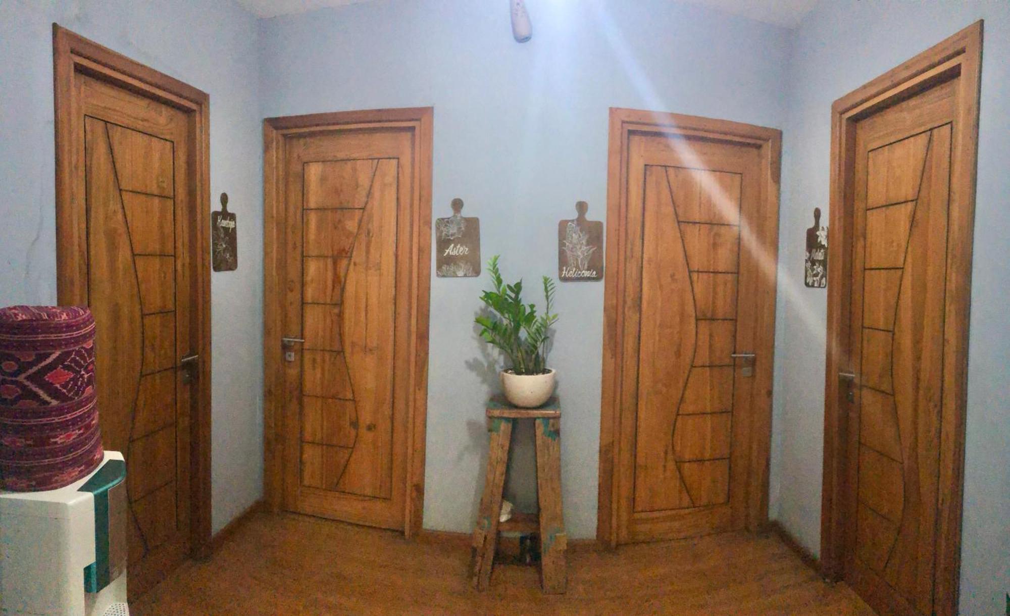 Wae Molas Hotel Labuan Bajo Εξωτερικό φωτογραφία